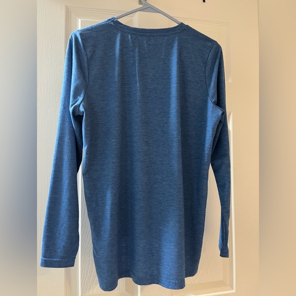 ***😀3 for $35./Beautiful Cyrus heather blue high/low long sleeve shirt. - Picture 2 of 4